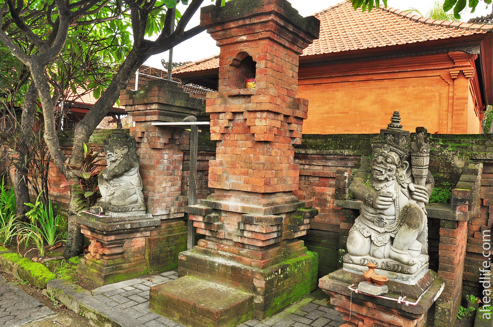 балийский храм