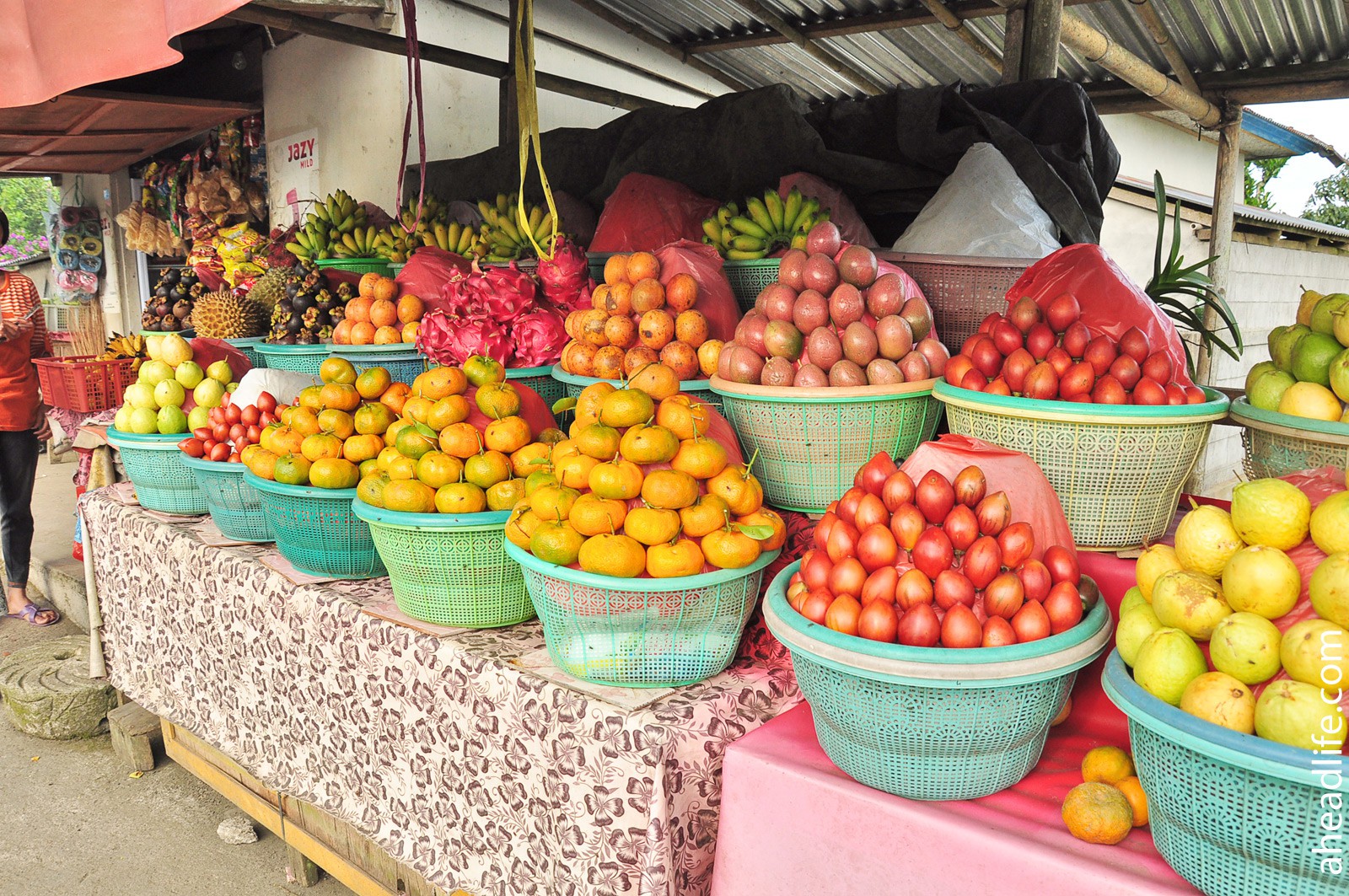 фрукты на Бали
