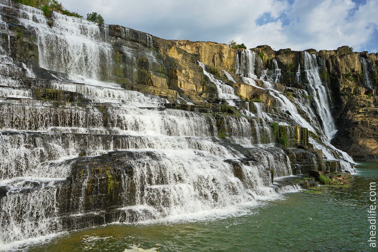 Pongour waterfall dalat